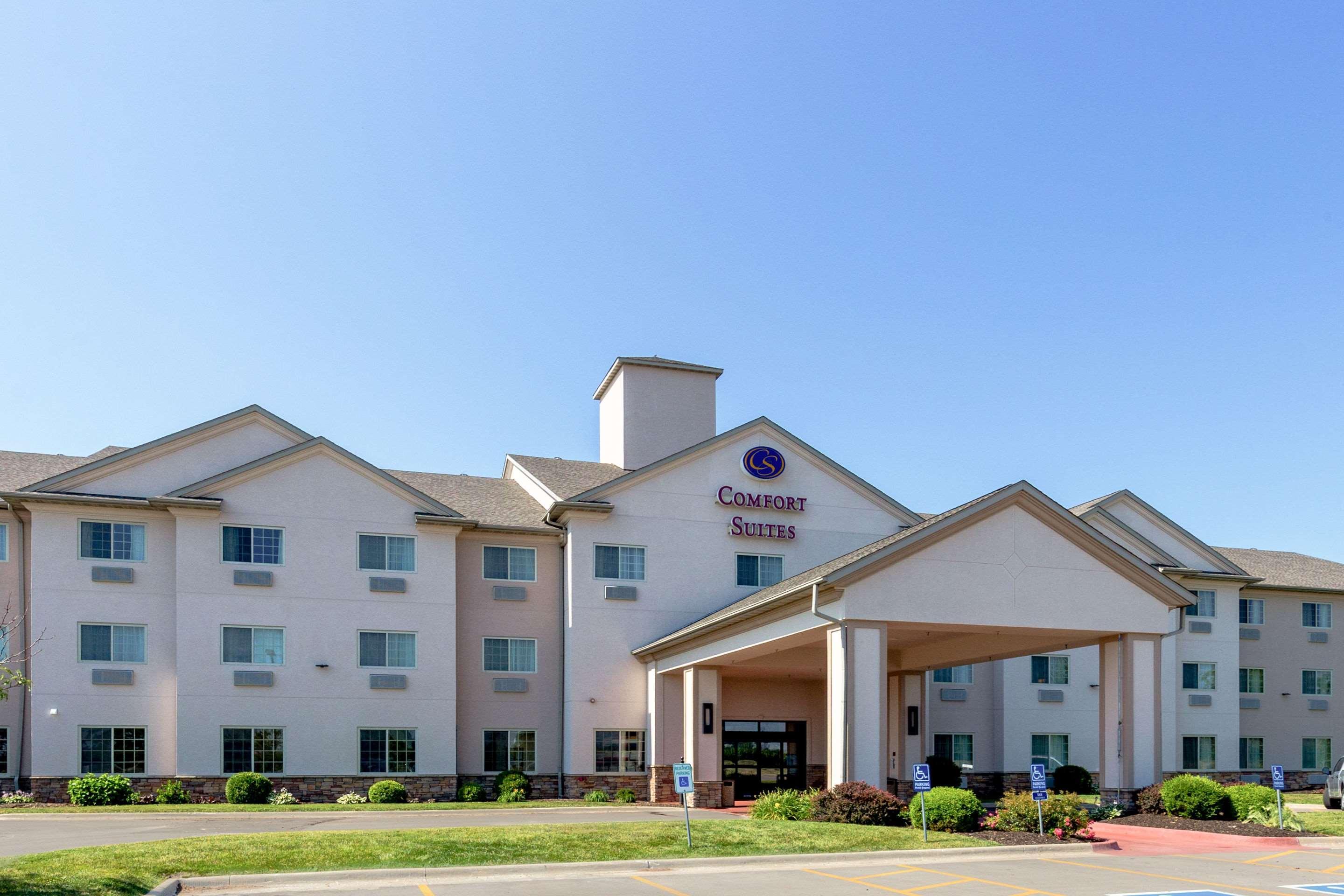 Comfort Suites Burlington Exteriör bild