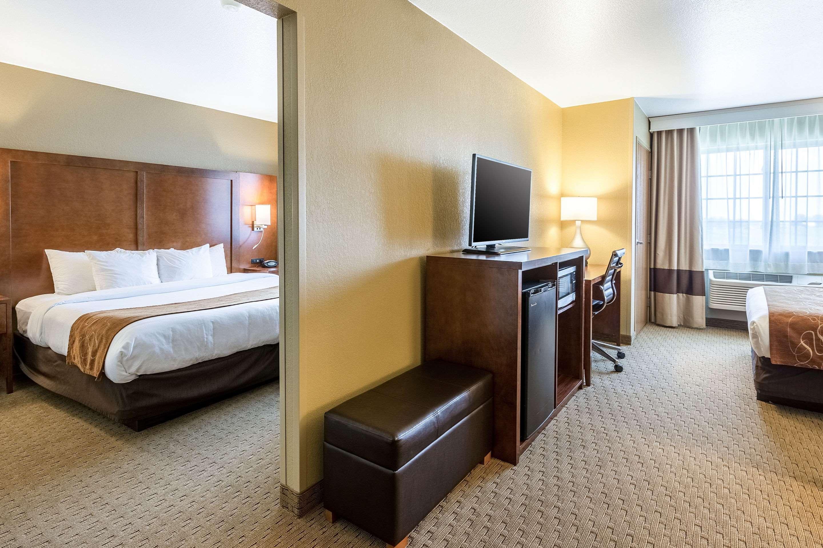 Comfort Suites Burlington Exteriör bild